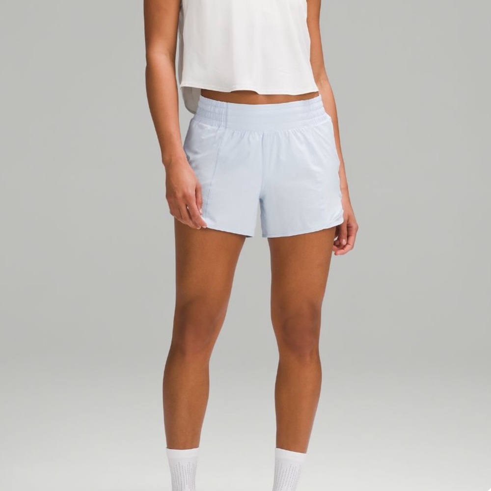 Lululemon Hotty Hot short 4in